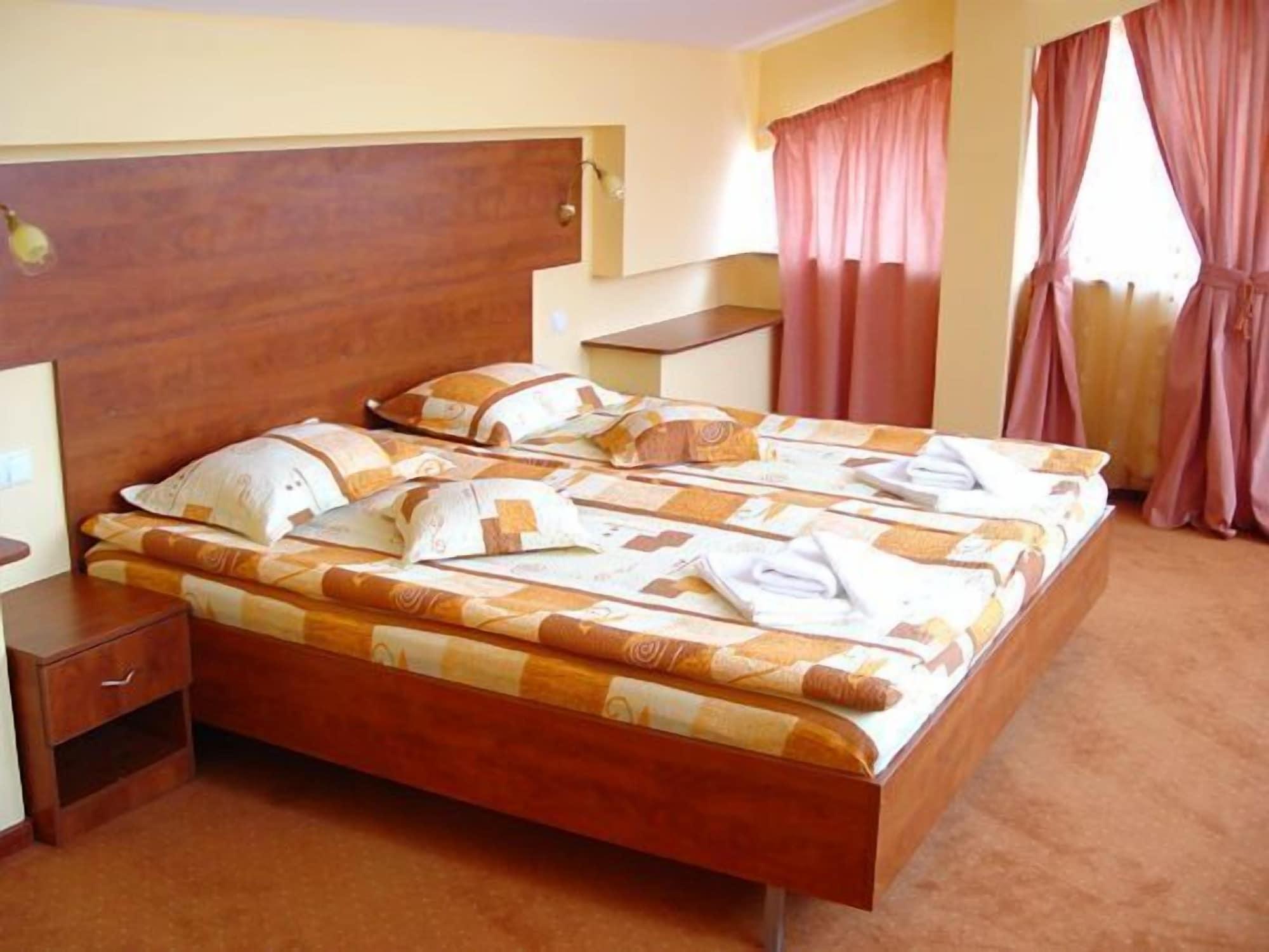 Hotel City Center Brasov Exterior photo