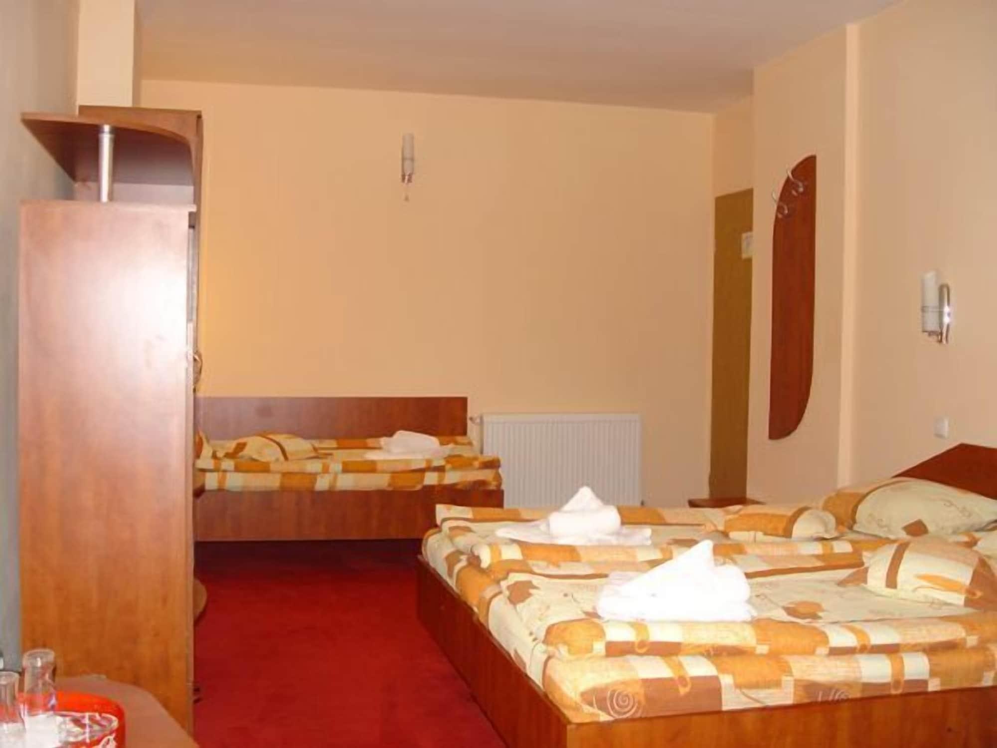 Hotel City Center Brasov Exterior photo